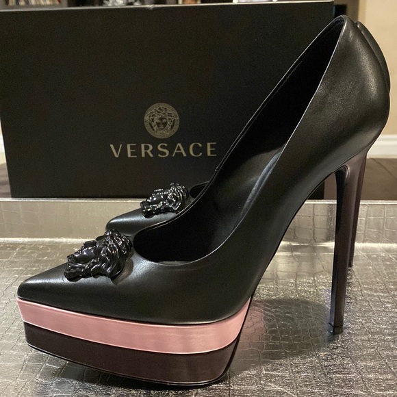 Versace Pumps - Picture 1 of 11
